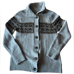 Elegant Gray Patterned Cardigan